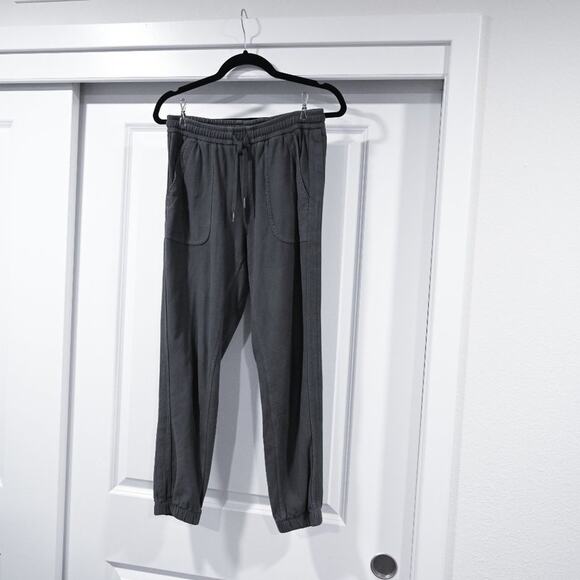 Athleta Farallon Jogger in Gray | Size 4 - Picture 2 of 8